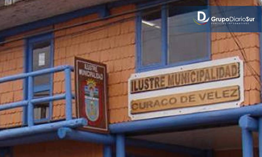 Municipalidad de Curaco de Vélez sufrió robo durante el fin de semana