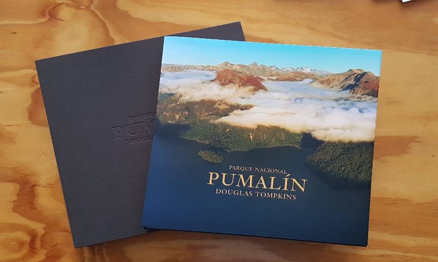 
Publican libro del Parque Nacional Pumalín Douglas Tompkins