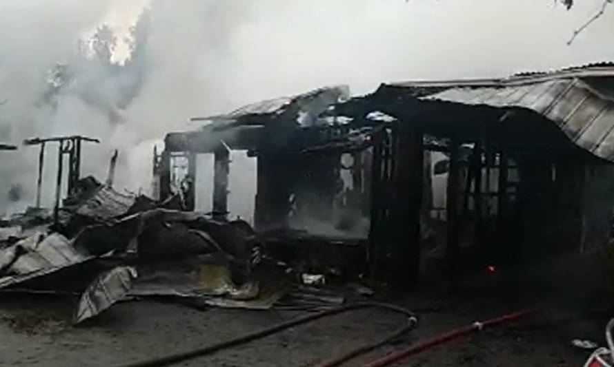 Tres cabañas fueron afectadas por incendio en zona rural de Osorno
