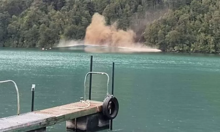 Desprendimiento de ladera de Lago Todos Los Santos provoca "pequeño Tsunami"