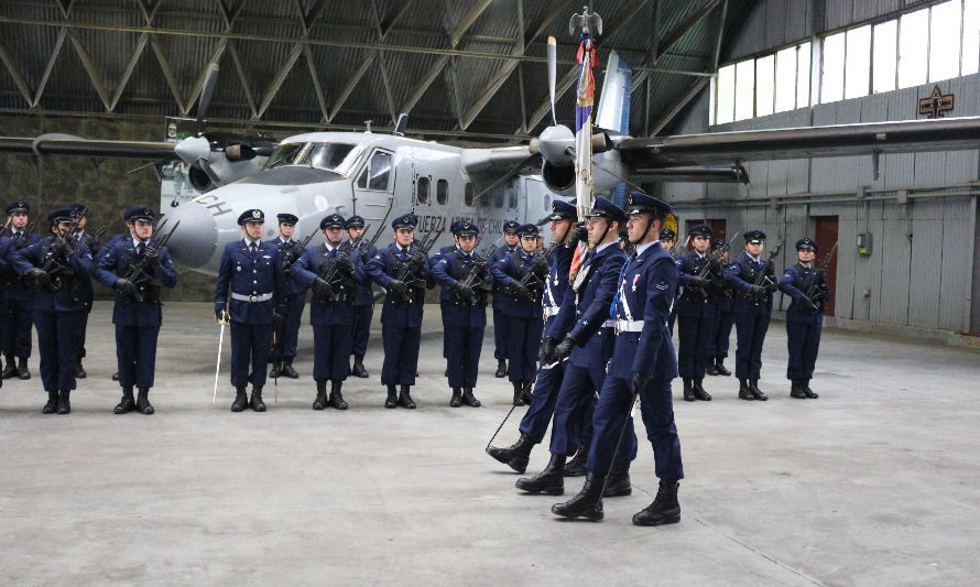 Grupo 5 de la FACH celebró su aniversario 94 en Puerto Montt