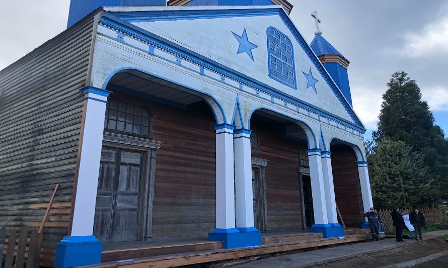 Culminan obras de emergencia que permiten mejoras en
Iglesia de Tenaún de Chiloé