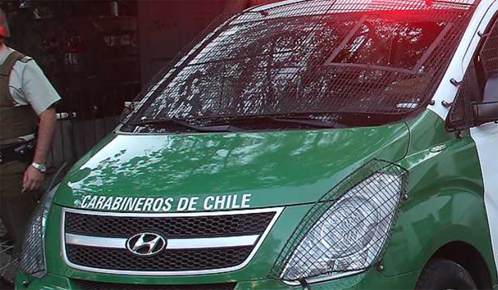 Castro: Sujeto robó vehículo con 2 niños en su interior